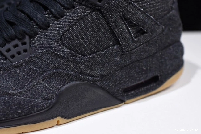 Rep x Levi's 4 'black' Jordan Air AO2571-001 0717